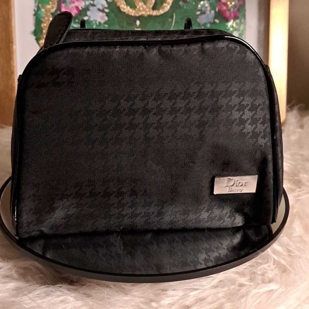 Christian Dior NWOTs Parfums Pouch - Picture 1 of 11
